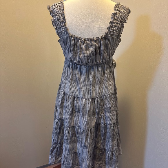 Max Studio Specialty Size M - Picture 2 of 5